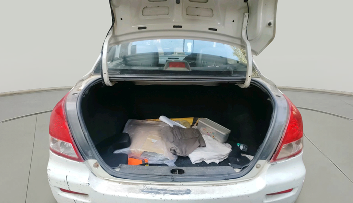 2011 Maruti Swift Dzire VXI, Petrol, Manual, 1,34,103 km, exterior