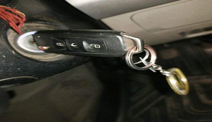 2019 Tata NEXON XM PETROL, Petrol, Manual, 2,09,483 km, interior