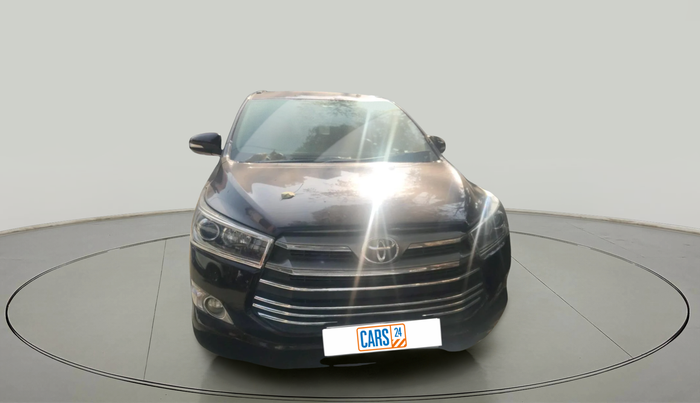 2017 Toyota Innova Crysta 2.4 VX 8 STR, Diesel, Manual, 87,575 km, exterior