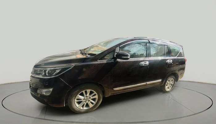 2017 Toyota Innova Crysta 2.4 VX 8 STR, Diesel, Manual, 87,575 km, exterior