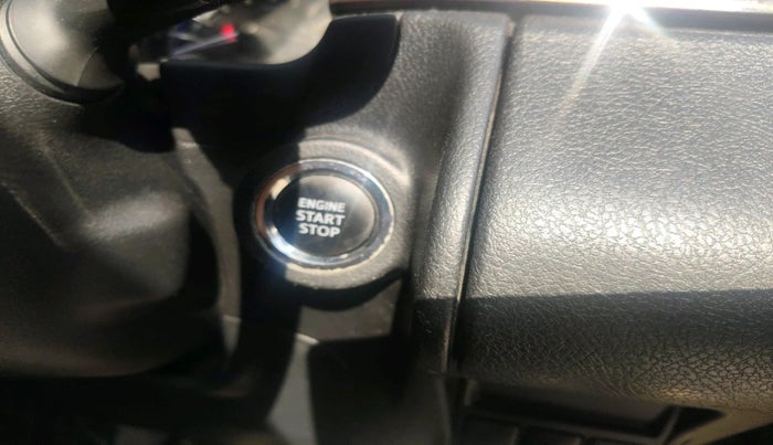 2017 Toyota Innova Crysta 2.4 VX 8 STR, Diesel, Manual, 87,575 km, interior