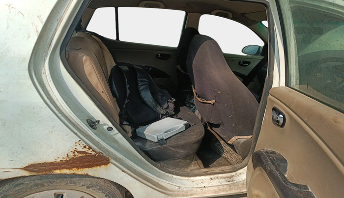 2011 Hyundai i10 MAGNA 1.2, Petrol, Manual, 82,072 km, interior