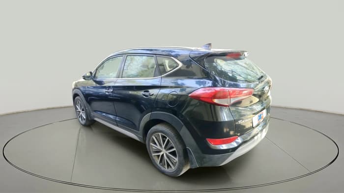 2018 Hyundai Tucson 2WD AT GL DIESEL
, Diesel, Automatic, 1,12,377 km, exterior