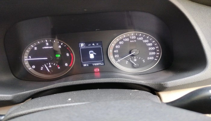 2018 Hyundai Tucson 2WD AT GL DIESEL
, Diesel, Automatic, 1,12,377 km, interior