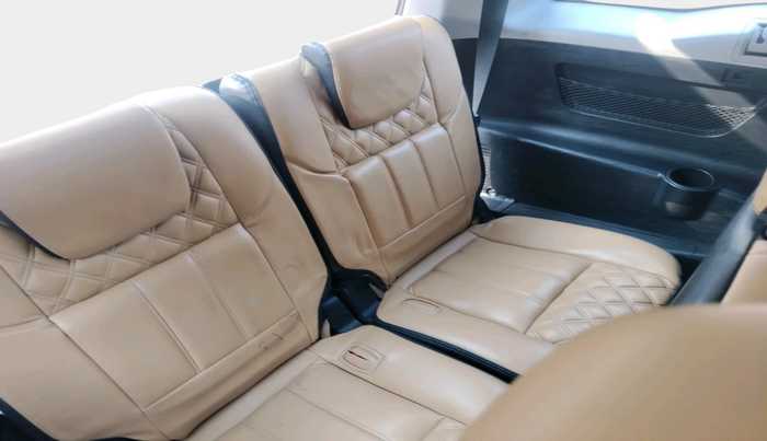 2021 Mahindra XUV500 W9, Diesel, Manual, 88,579 km, interior