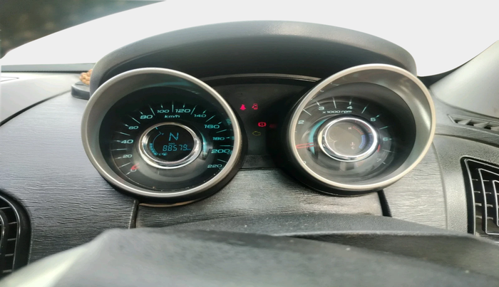 2021 Mahindra XUV500 W9, Diesel, Manual, 88,579 km, interior