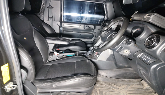 2022 Mahindra Thar LX D AT 4WD HT, Diesel, Automatic, 37,590 km, interior