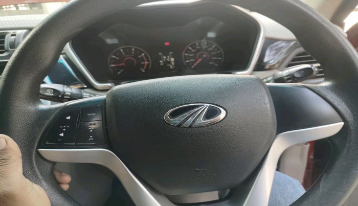 2016 Mahindra Kuv100 K8 6 STR, Petrol, Manual, 66,658 km, interior