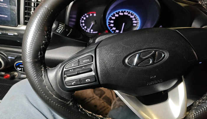 2022 Hyundai VENUE S+ 1.2, Petrol, Manual, 19,137 km, interior