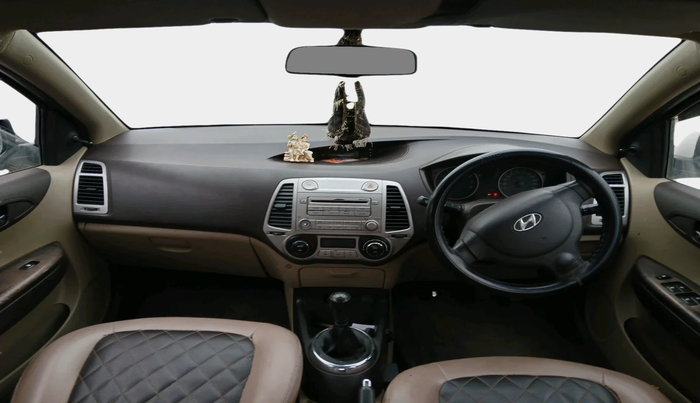 2011 Hyundai i20 MAGNA 1.2, Petrol, Manual, 1,09,563 km, interior