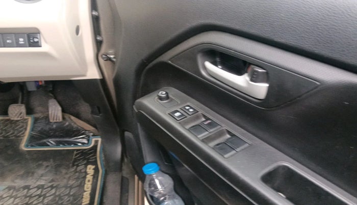 2024 Maruti New Wagon-R VXI 1.0, Petrol, Manual, 3,082 km, interior