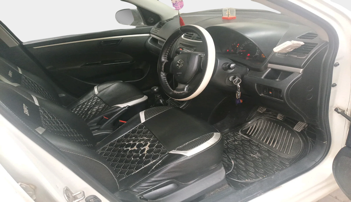 2017 Maruti Swift LDI, Diesel, Manual, 1,49,986 km, interior