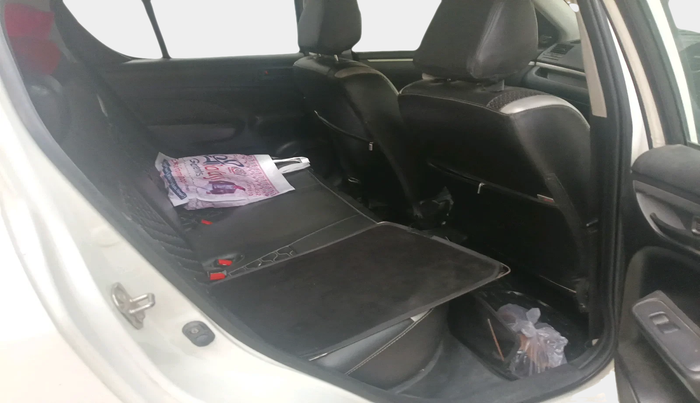 2017 Maruti Swift LDI, Diesel, Manual, 1,49,986 km, interior