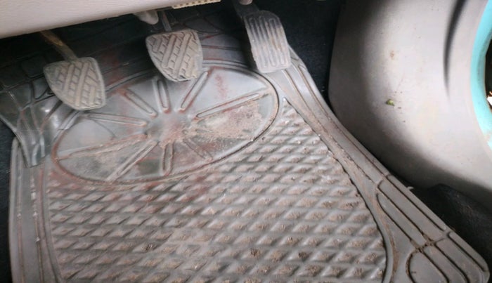 2014 Datsun Go T, Petrol, Manual, 64,041 km, interior