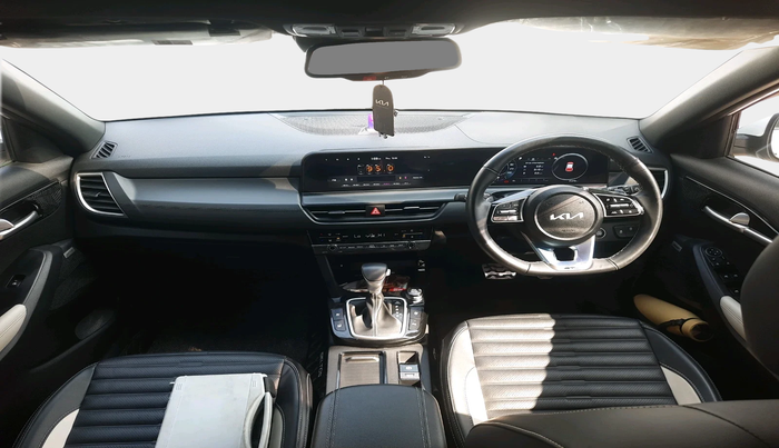 2024 KIA SELTOS  GTX PLUS 1.5 DIESEL AT, Diesel, Automatic, 21,270 km, interior