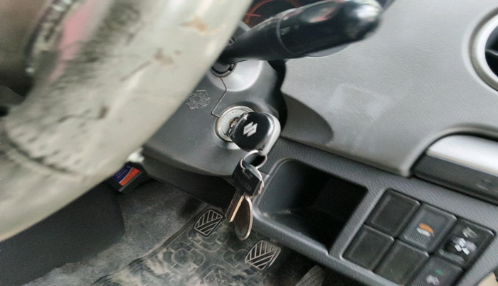 2011 Maruti Wagon R 1.0 VXI, Petrol, Manual, 53,222 km, interior