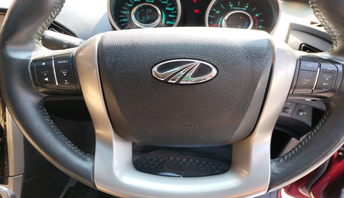 2018 Mahindra XUV500 W9 AT, Diesel, Automatic, 61,617 km, interior