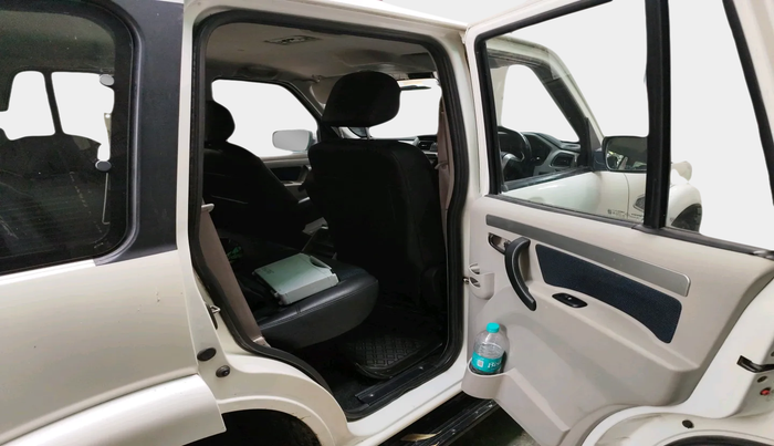 2017 Mahindra Scorpio S11 2WD, Diesel, Manual, 1,09,880 km, interior