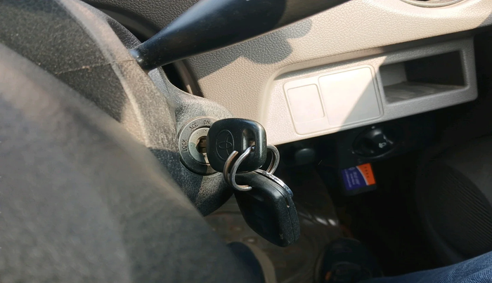 2011 Toyota Etios G, Petrol, Manual, 1,01,255 km, interior