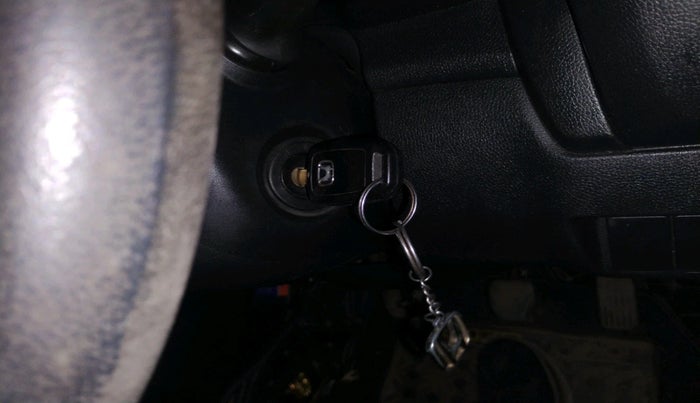 2017 Honda WR-V 1.2L I-VTEC VX MT, Petrol, Manual, 1,16,586 km, interior