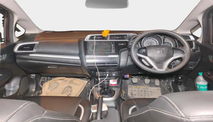 2017 Honda WR-V 1.2L I-VTEC VX MT, Petrol, Manual, 1,16,586 km, interior