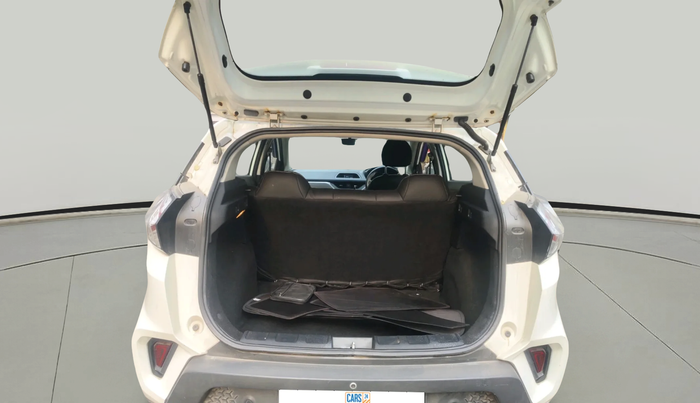 2020 Tata NEXON XM PETROL, Petrol, Manual, 57,413 km, exterior