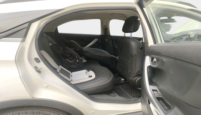 2020 Tata NEXON XM PETROL, Petrol, Manual, 57,413 km, interior