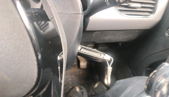 2020 Tata NEXON XM PETROL, Petrol, Manual, 57,413 km, interior