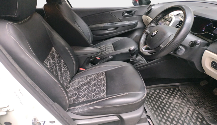 2018 Renault Captur RXE PETROL, Petrol, Manual, 30,337 km, interior