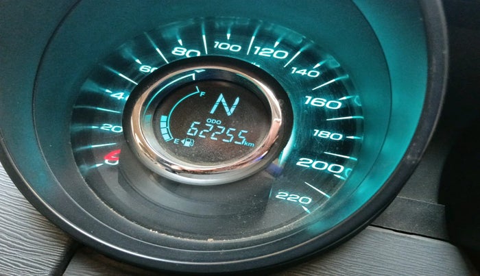 2016 Mahindra XUV500 W4 1.99, Diesel, Manual, 62,255 km, interior