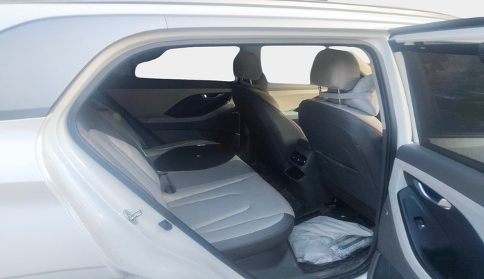 2025 Hyundai Creta SX TECH 1.5 PETROL, Petrol, Manual, 5,319 km, interior