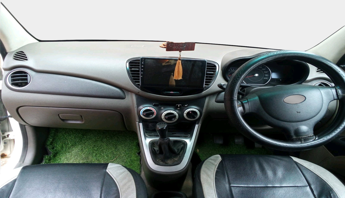 2014 Hyundai i10 MAGNA 1.1, Petrol, Manual, 70,646 km, interior