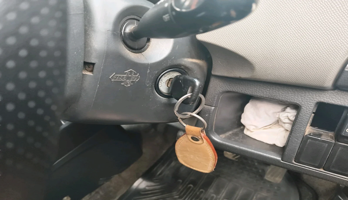 2011 Maruti Wagon R 1.0 LXI, Petrol, Manual, 77,928 km, interior