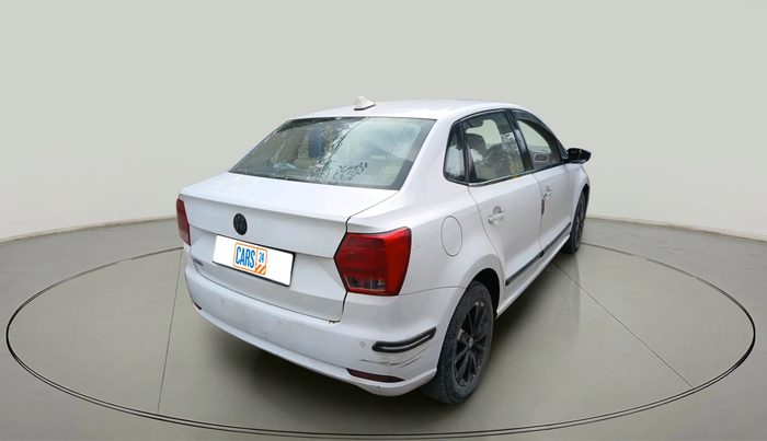 2016 Volkswagen Ameo HIGHLINE1.2L, Petrol, Manual, 1,16,818 km, exterior