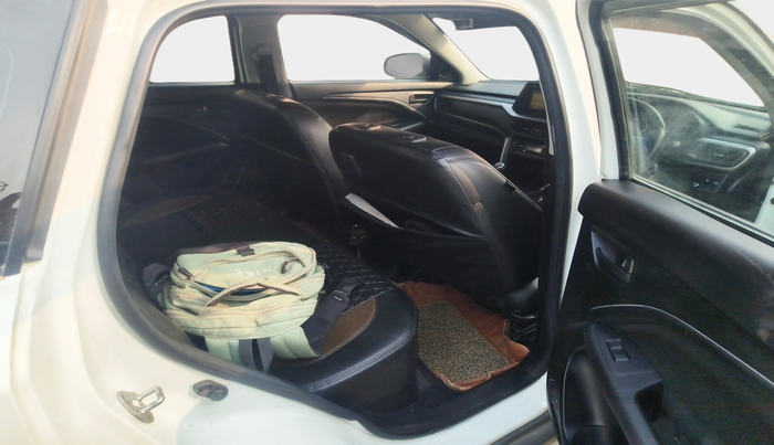 2023 Maruti BREZZA VXI S-CNG, Petrol, Manual, 67,070 km, interior