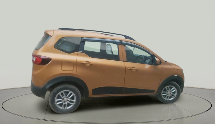 2020 Renault TRIBER RXL MT, Petrol, Manual, 51,198 km, exterior