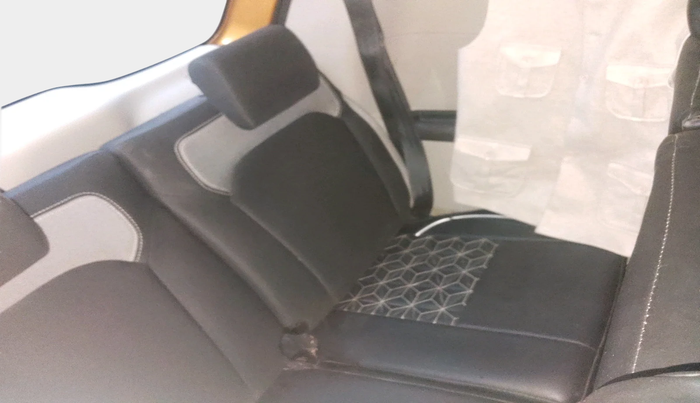 2020 Renault TRIBER RXL MT, Petrol, Manual, 51,198 km, interior