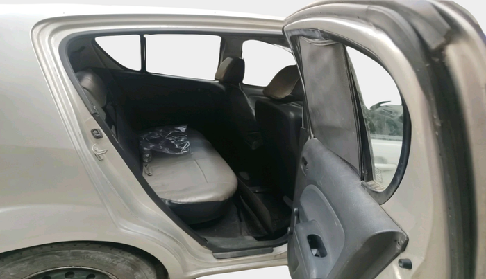 2012 Maruti Ritz LXI, Petrol, Manual, 88,488 km, interior