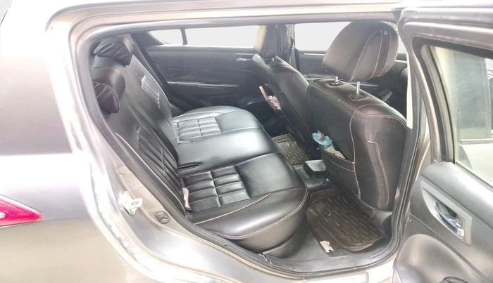 2015 Maruti Swift VXI, Petrol, Manual, 1,38,328 km, interior