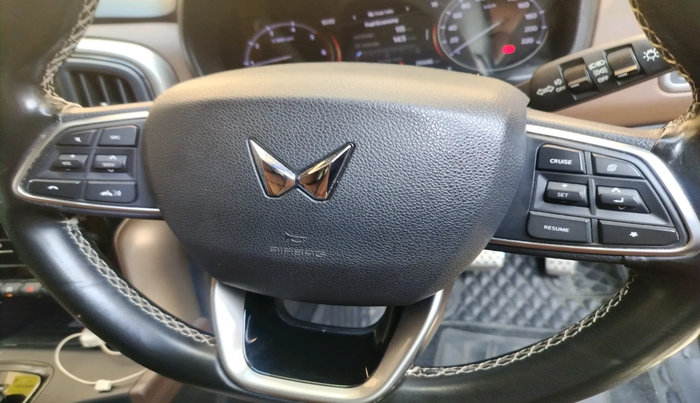 2023 Mahindra SCORPIO-N Z6 DIESEL AT 2WD 7 STR, Diesel, Automatic, 29,446 km, interior