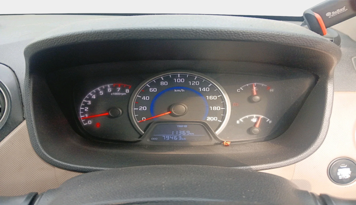 2014 Hyundai Grand i10 SPORTZ 1.2 KAPPA VTVT, Petrol, Manual, 79,463 km, interior