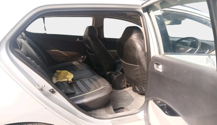 2014 Hyundai Grand i10 SPORTZ 1.2 KAPPA VTVT, Petrol, Manual, 79,463 km, interior