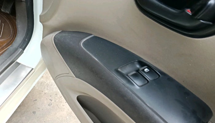 2011 Hyundai i10 ERA 1.1, Petrol, Manual, 54,582 km, interior