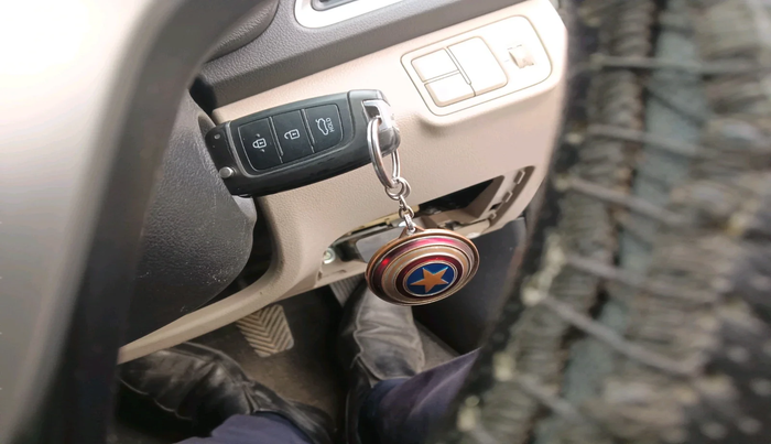 2019 Hyundai Verna 1.4 EX PETROL, Petrol, Manual, 41,992 km, interior