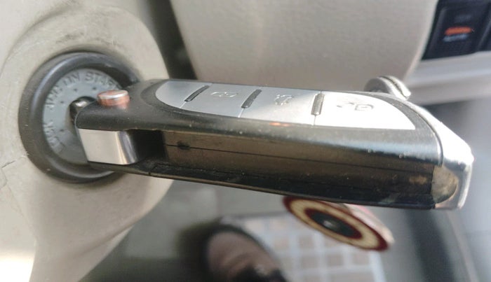 2013 Maruti Ertiga ZXI, Petrol, Manual, 99,861 km, interior