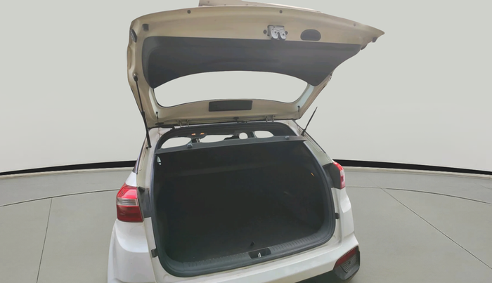 2017 Hyundai Creta SX PLUS 1.6 PETROL, Petrol, Manual, 77,495 km, exterior