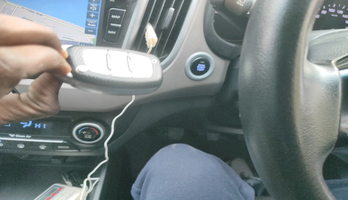 2017 Hyundai Creta SX PLUS 1.6 PETROL, Petrol, Manual, 77,495 km, interior