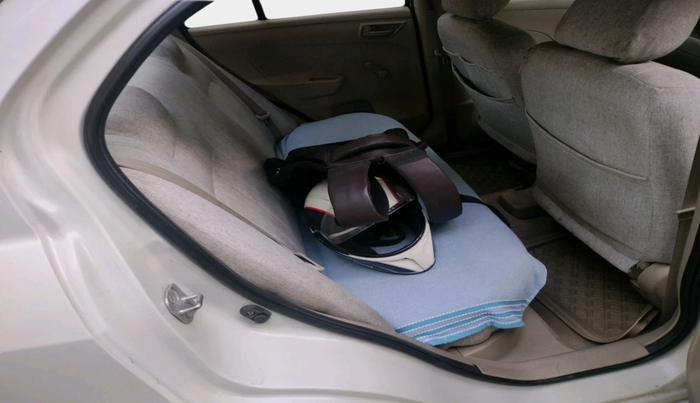 2015 Maruti Swift Dzire LXI, Petrol, Manual, 1,47,706 km, interior