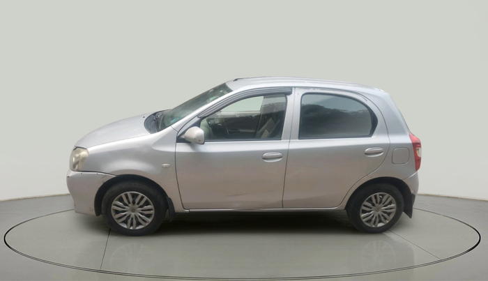 2015 Toyota Etios Liva G, Petrol, Manual, 94,779 km, exterior