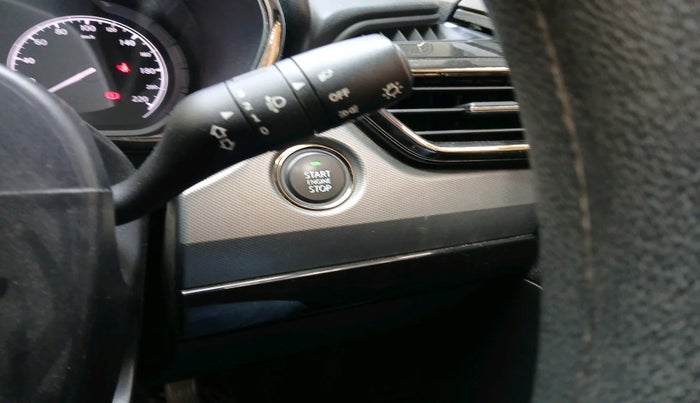 2022 Tata Safari XT PLUS, Diesel, Manual, 22,743 km, interior